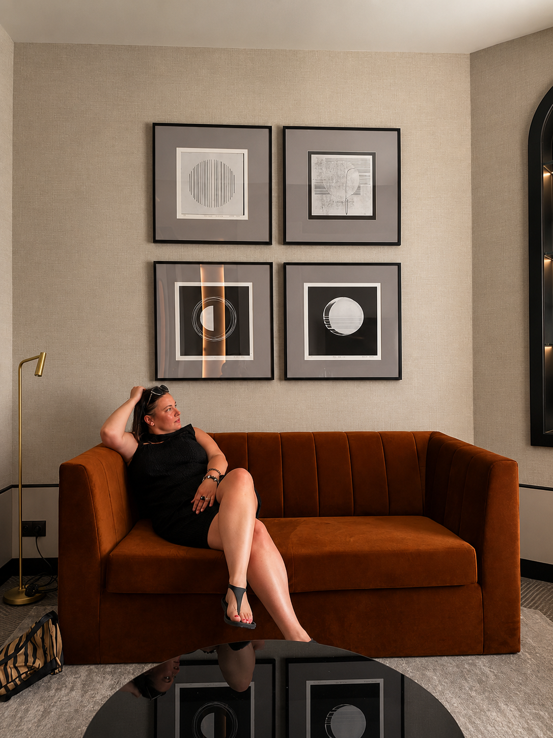 Renata Guzera linocuts in The Crown Krakow, interior visualisation
